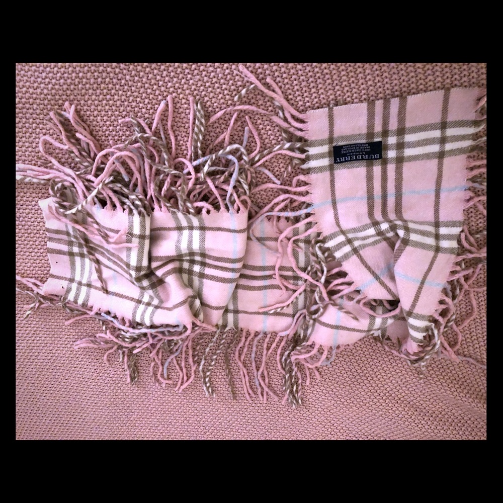 Burberry cashmere scarf